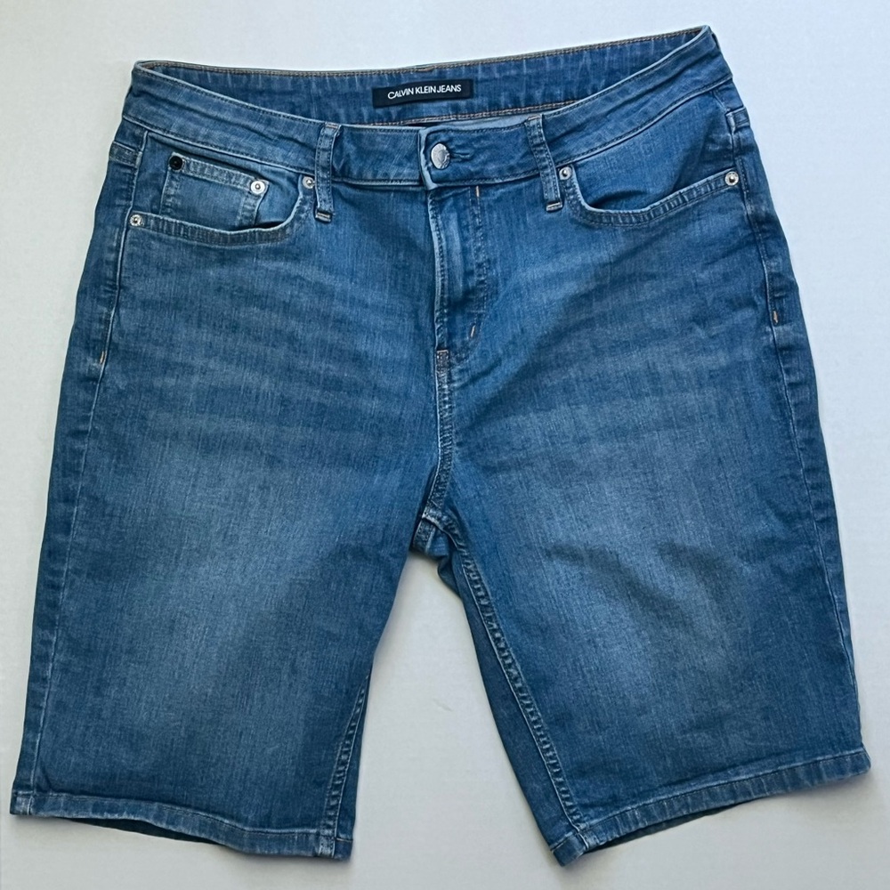 Calvin Klein Classic Blue Jean Shorts size 12